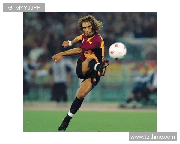 足球巨星的经典出场动作揭秘 力量与魅力的完美融合