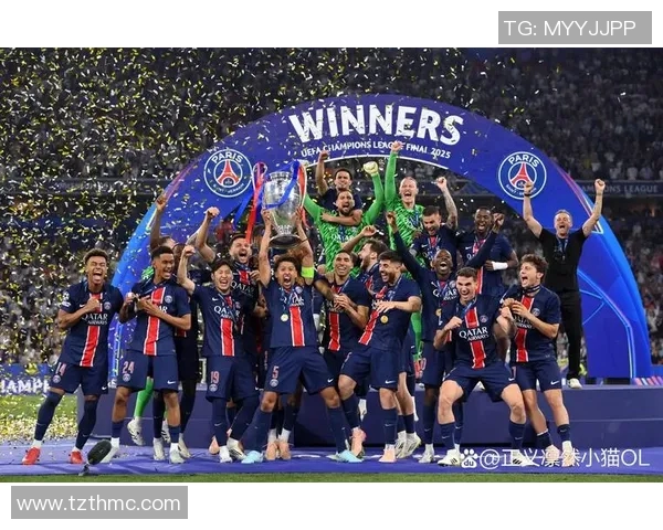 足球史上九位伟大球星的荣耀时刻与传奇成就解析