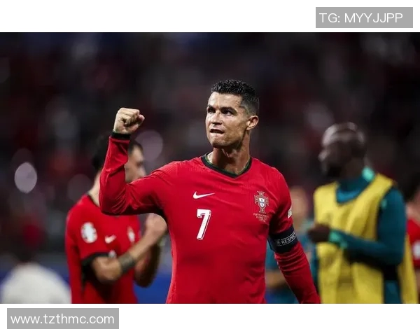 足球巨星魅力之音激燃心跳谱写荣耀篇章