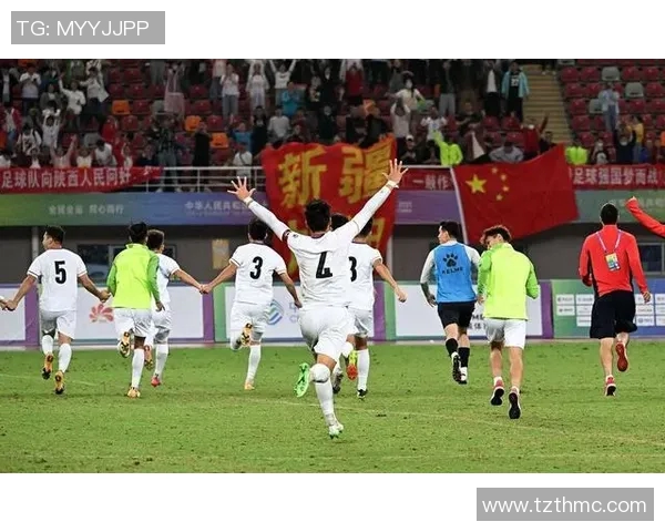 2005年出生的足球新星崛起：从少年球员到国际赛场的闪耀之路